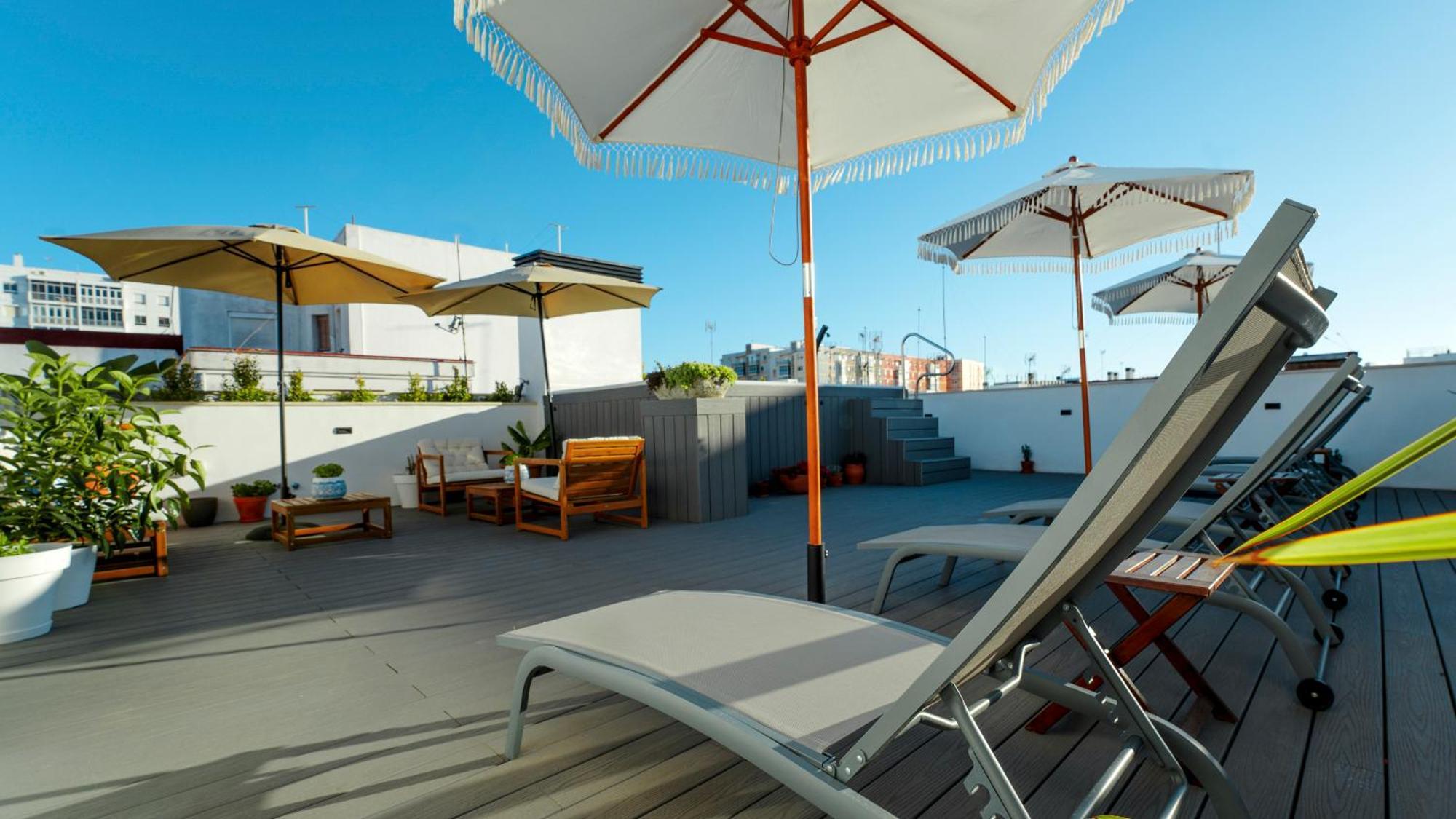 Aparthotel Luz De Gades - Suites Spa Gym - Adults Only Cádiz Exterior photo