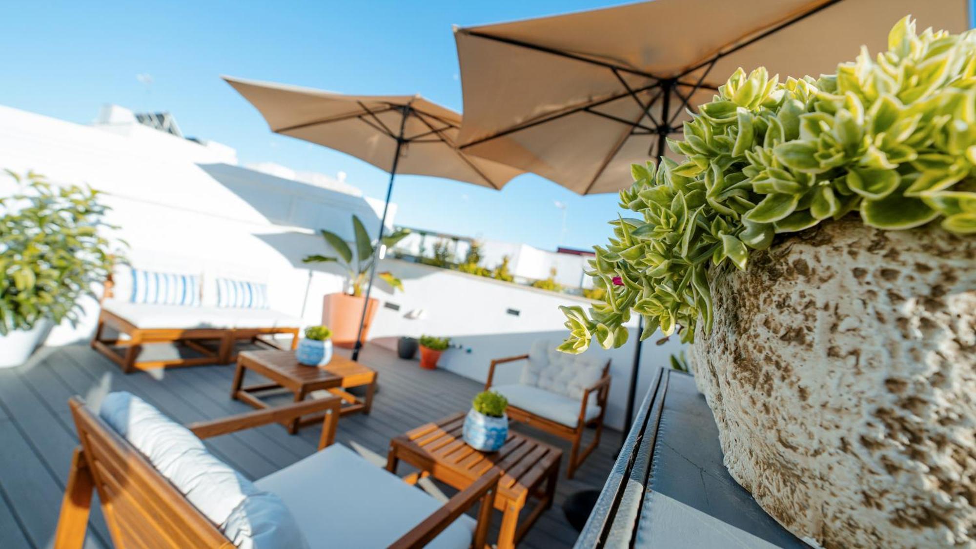 Aparthotel Luz De Gades - Suites Spa Gym - Adults Only Cádiz Exterior photo